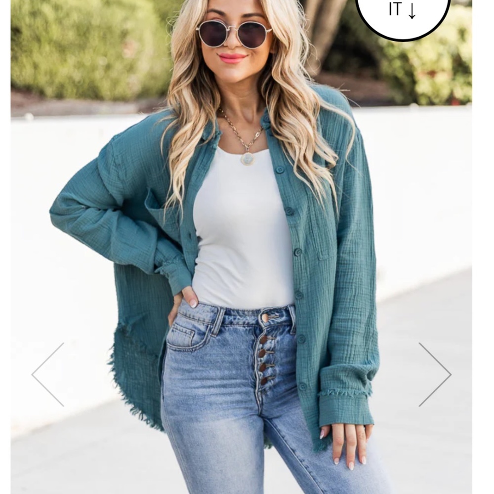 Pink Lily Teal Button-down Blouse